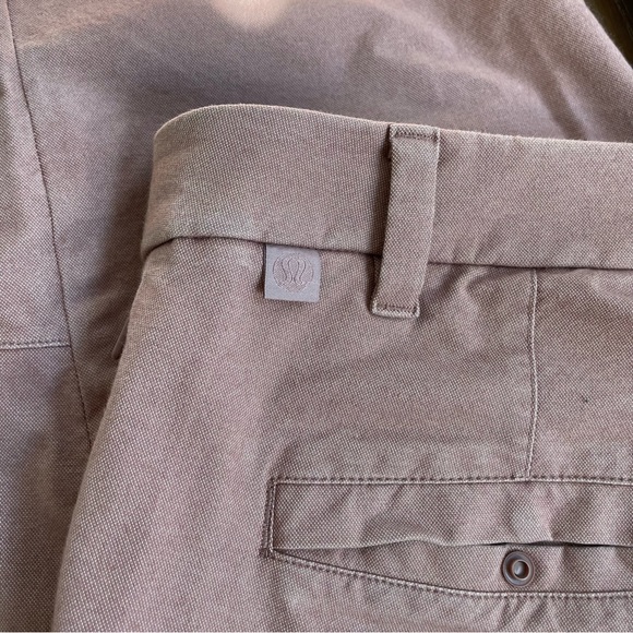 Commission Slim-Fit Pant 33" Warpstreme - Picture 4 of 7